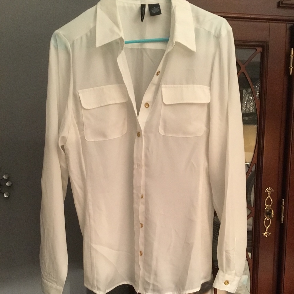 NEW DIRECTIONS SHIRT SIZE LARGE